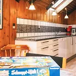 7 Person In Toftlund-by Traum